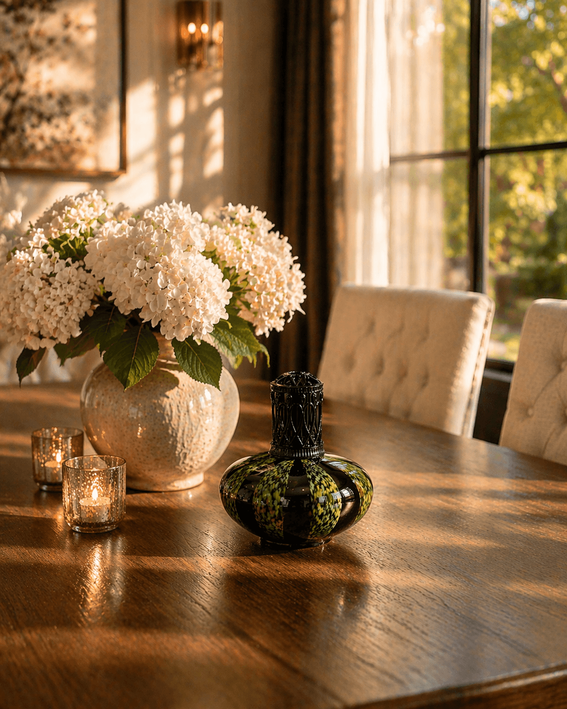 Sophia's Modern Green Lamp